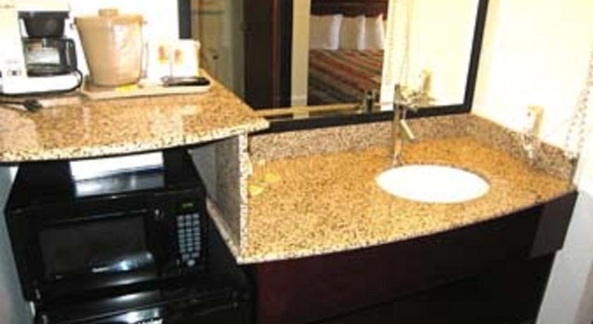 Hotel Super 8 By Wyndham Milwaukee Airport Chambre photo
